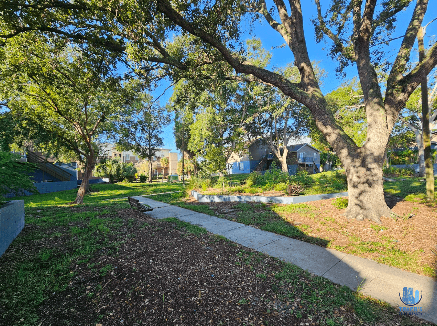 Tampa Apartment: 7602 W Powhatan Ave