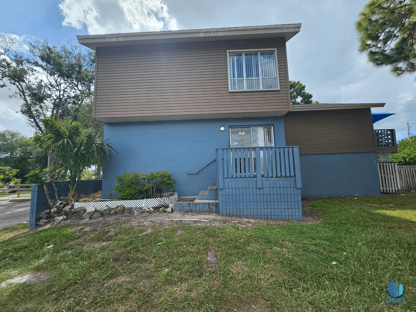 Tampa Apartment: 7610 W Powhatan Ave