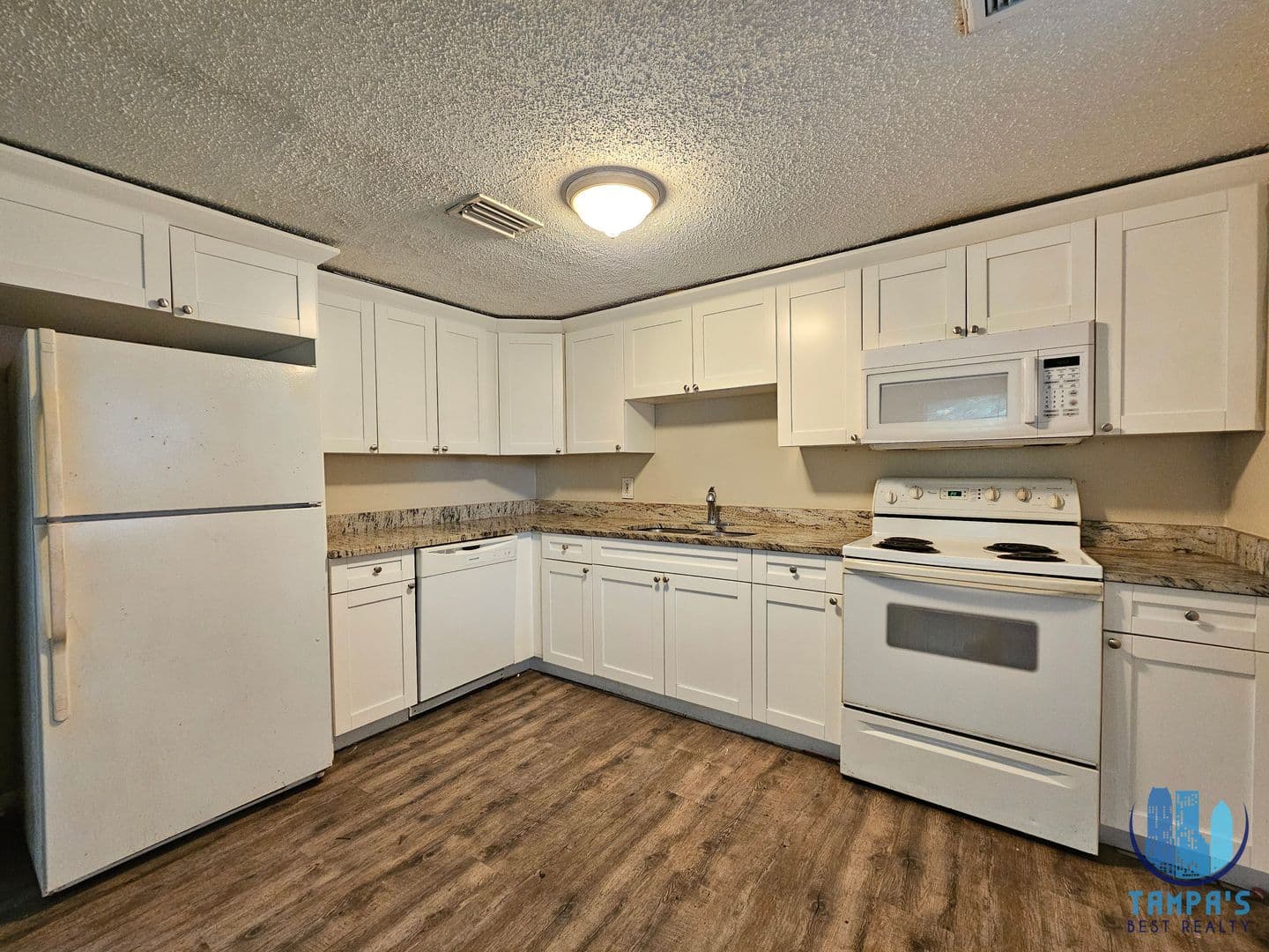 Tampa Apartment: 1504 E 99th Ave