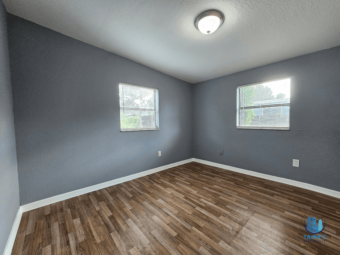 Lakeland House: 2431 Cannon St