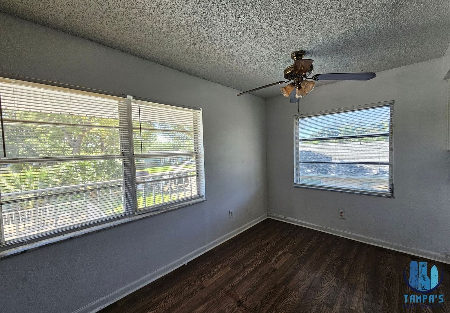 St Petersburg Apartment: 209 NW Jefferson Cir N