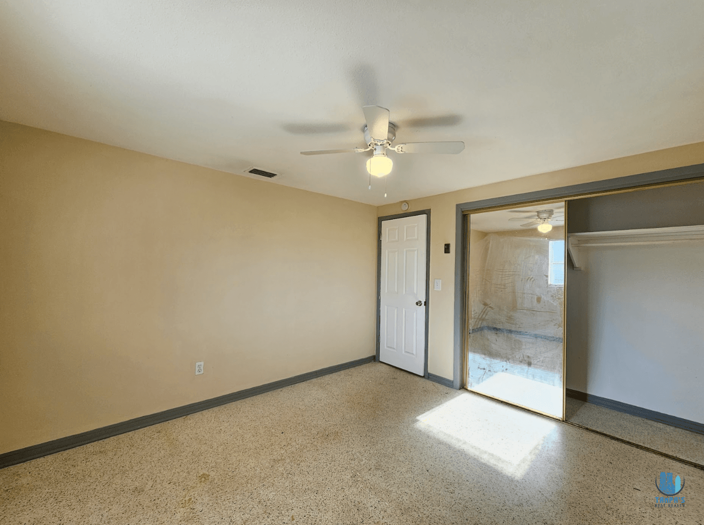 Holiday House: 4122 Kibler Ln