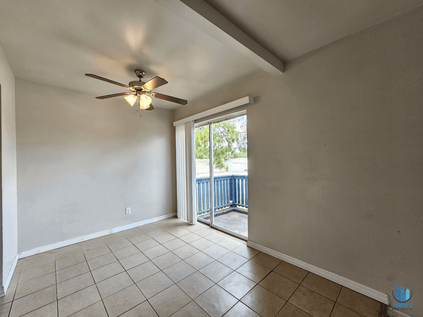 Tampa Apartment: 7610 W Powhatan Ave