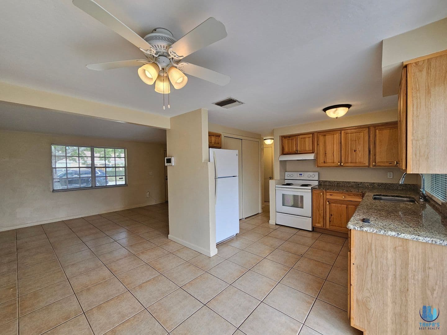 New Port Richey House: 4332 Newbury Dr.