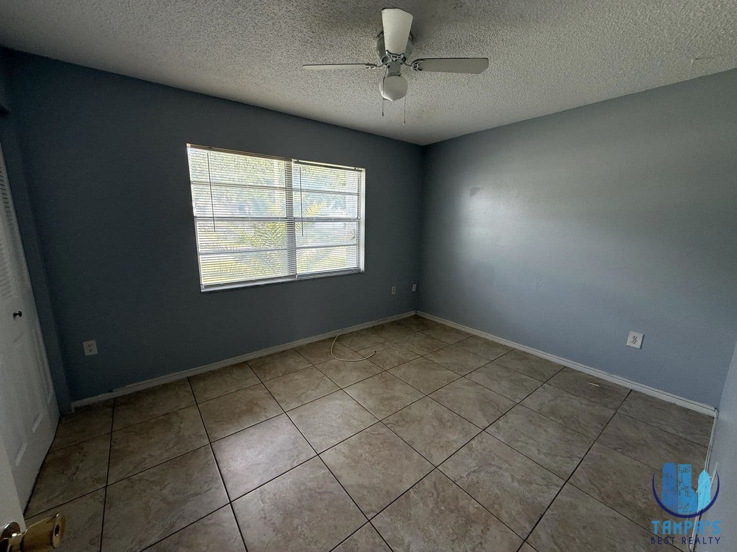 New Port Richey House: 5048 Lillilea Ln