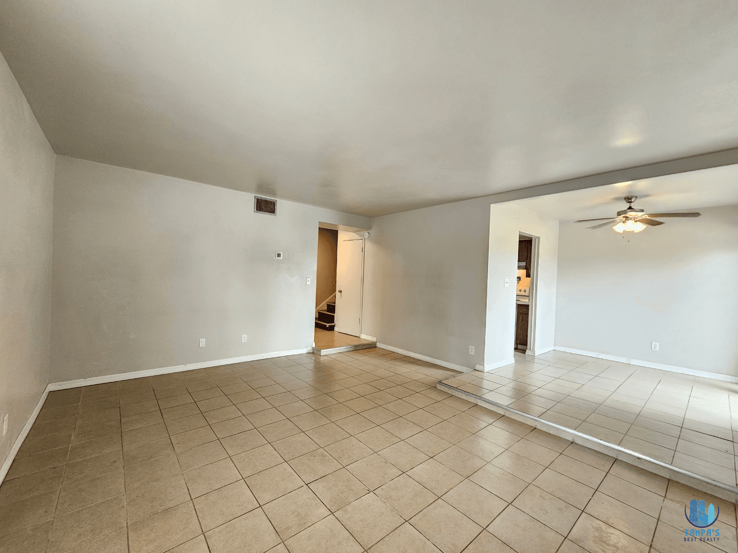 Tampa Apartment: 7610 W Powhatan Ave