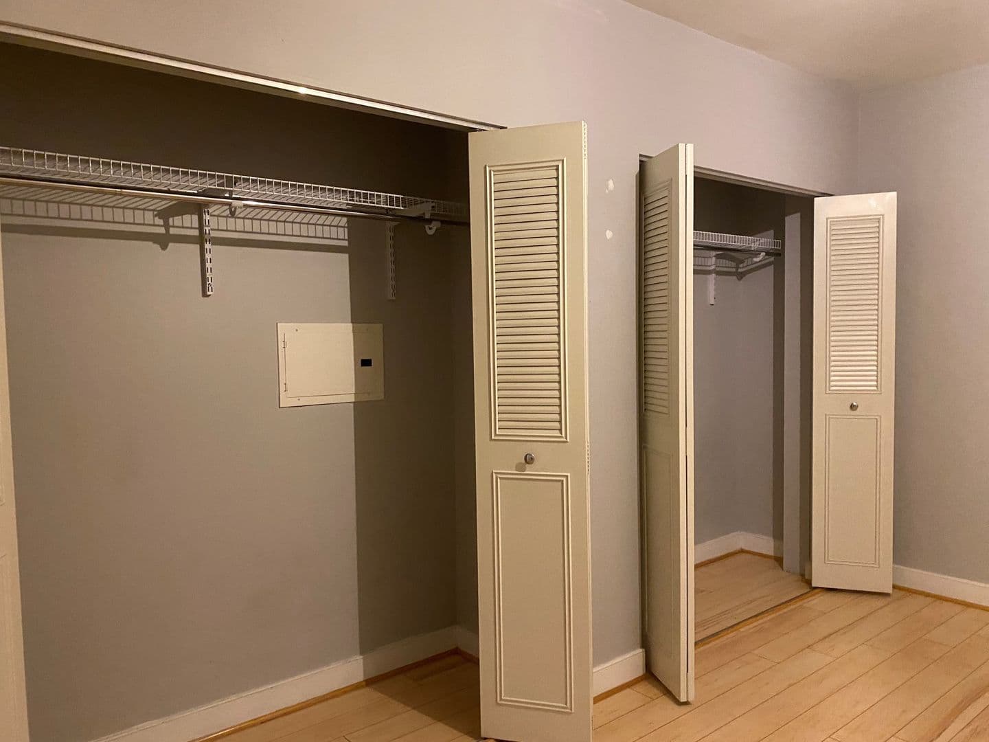 Portsmouth Apartment: 306 High Street