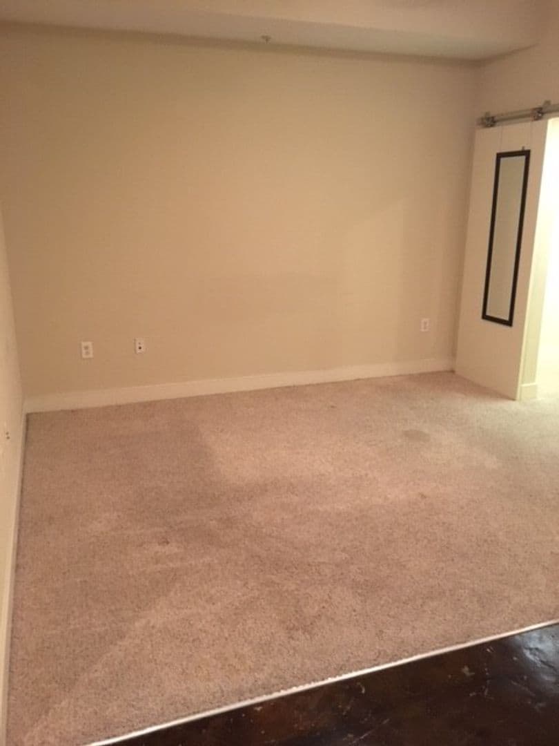 Portsmouth Apartment: 714 King Street
