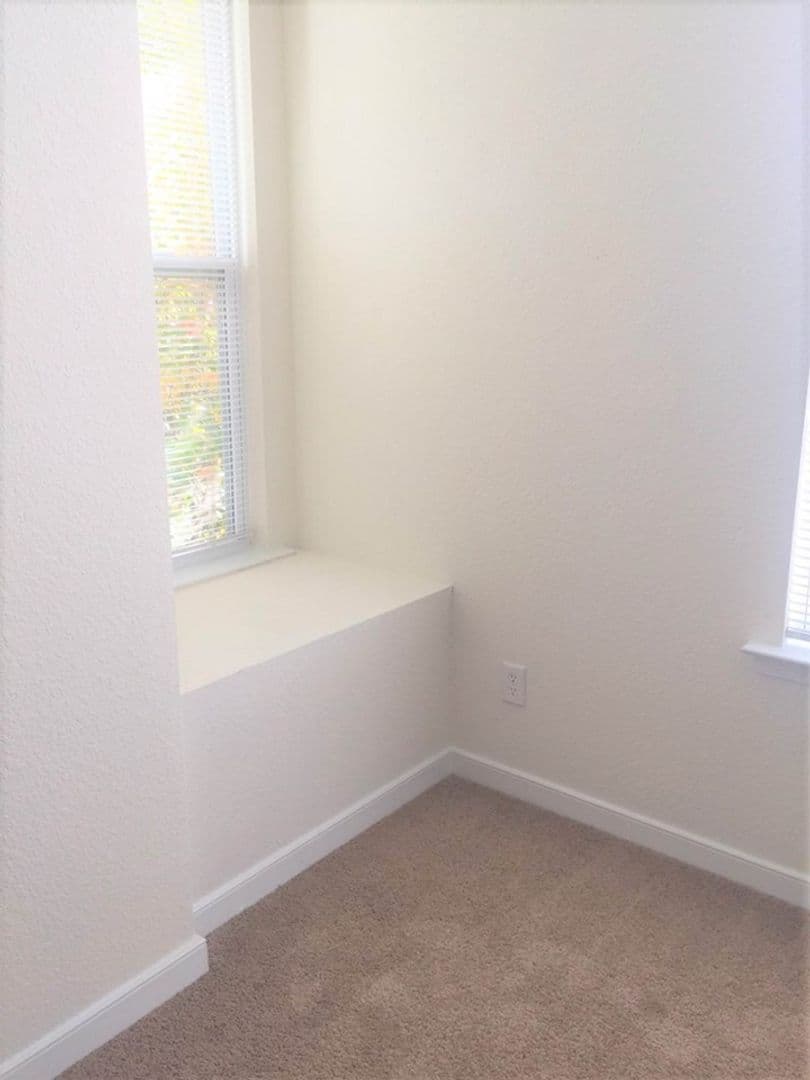 Newport News Apartment: 650 Stoney Creek Lane