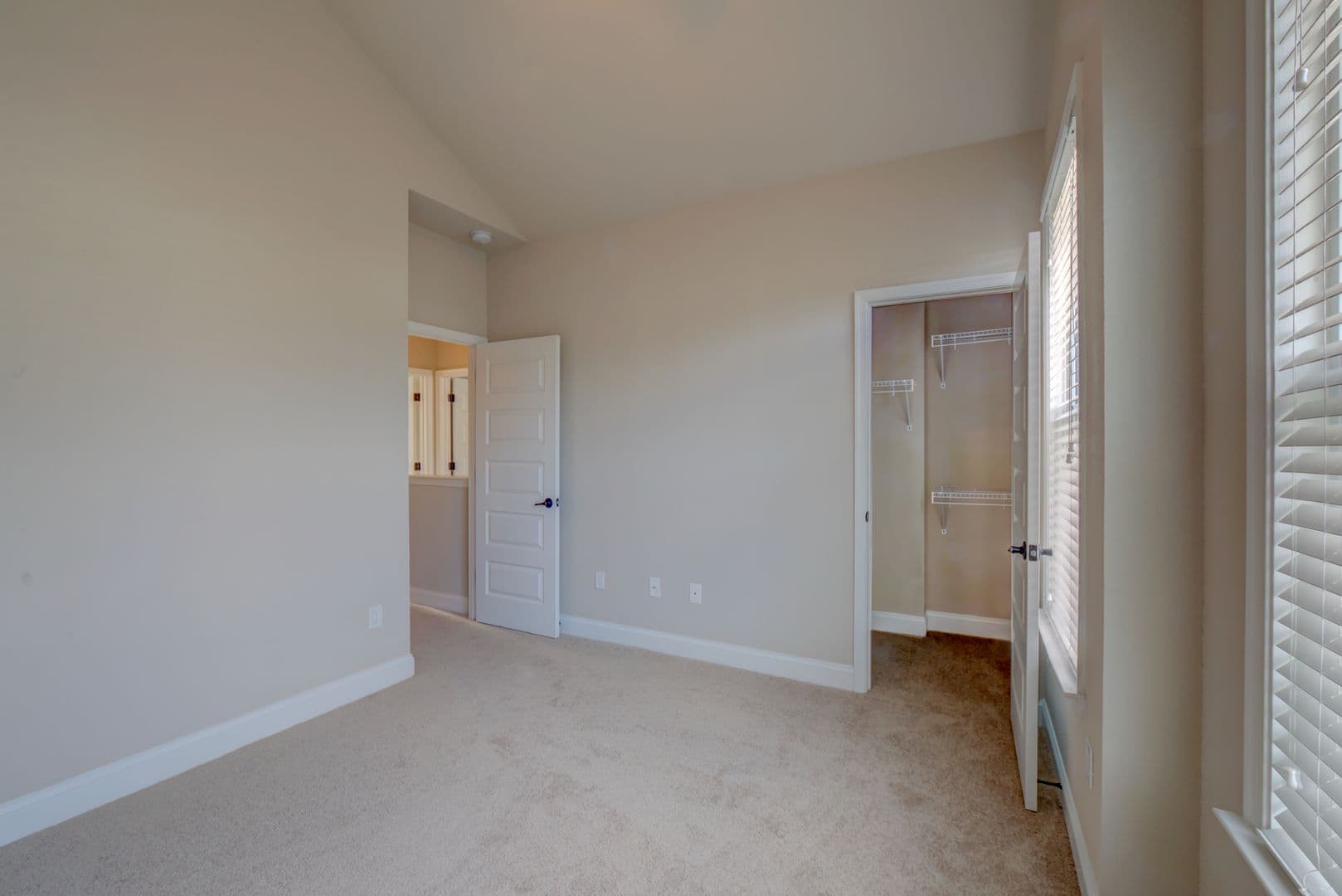 Yorktown Townhome: 101 Cheshire Street