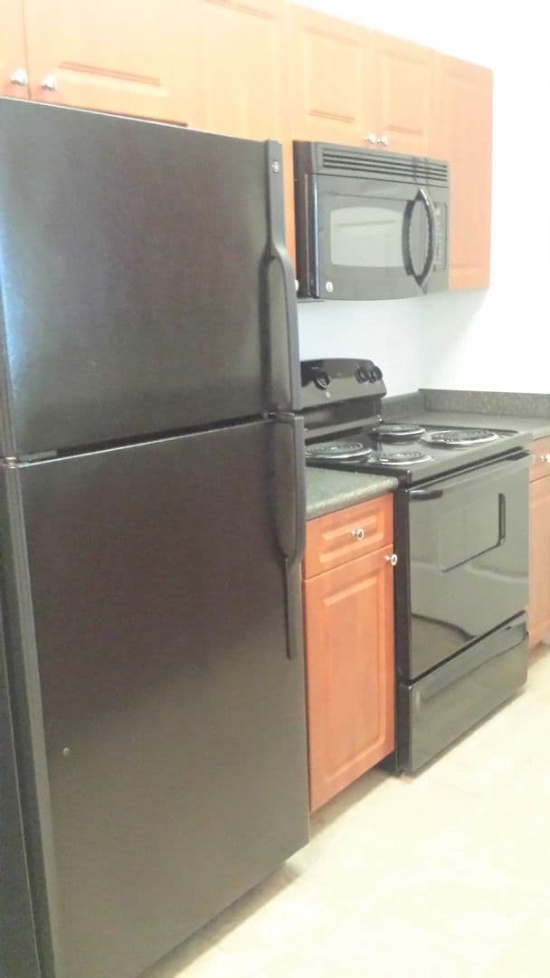 Newport News Apartment: 650 Stoney Creek Lane
