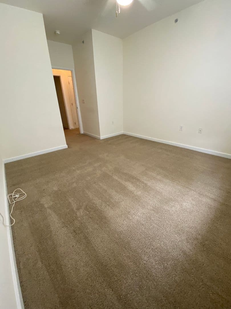 Newport News Apartment: 650 Stoney Creek Lane