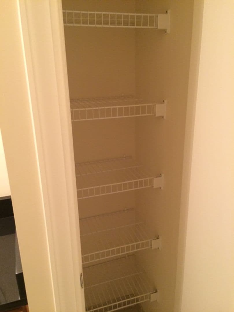 Portsmouth Apartment: 714 King Street