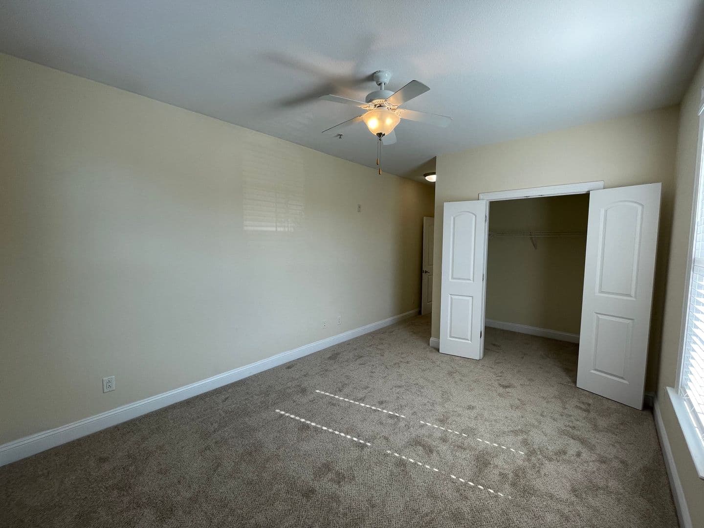 Virginia Beach Apartment: 4884 Travertine Ave