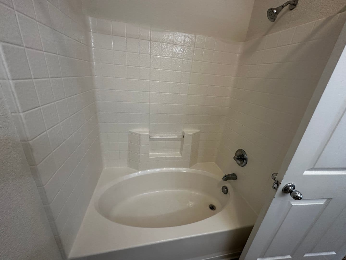 Newport News Apartment: 650 Stoney Creek Lane