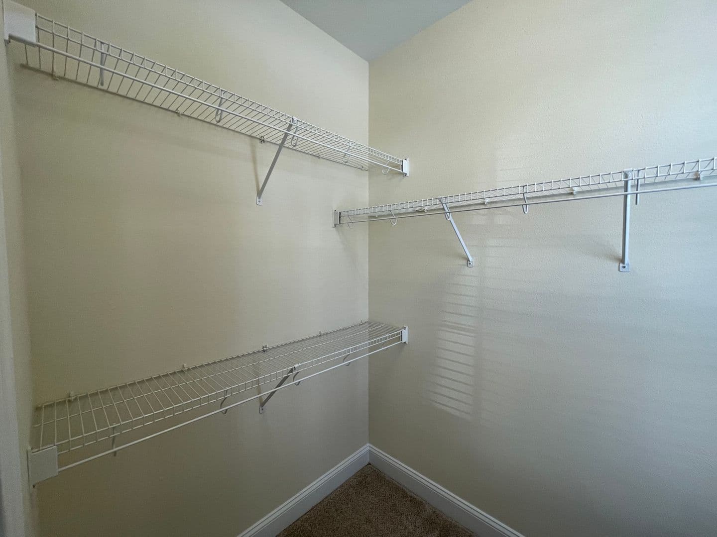 Virginia Beach Apartment: 4884 Travertine Ave