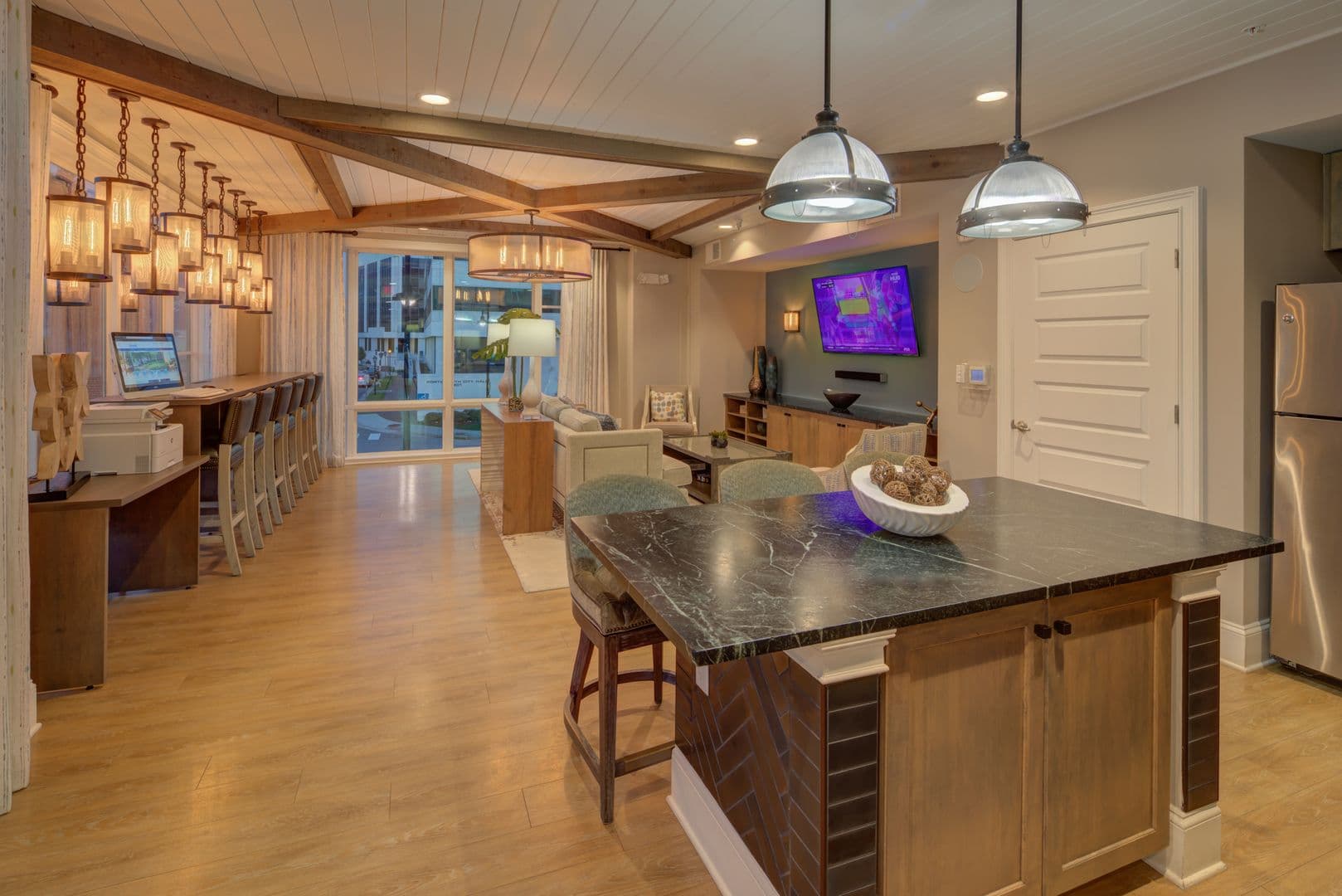 Portsmouth Apartment: 800 Crawford Street