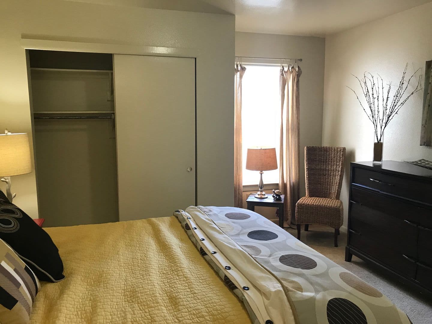 Newport News Townhome: 3900 Woodbridge Drive