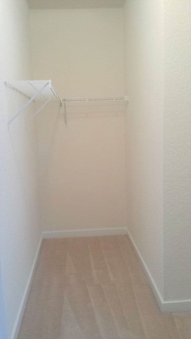 Newport News Apartment: 650 Stoney Creek Lane