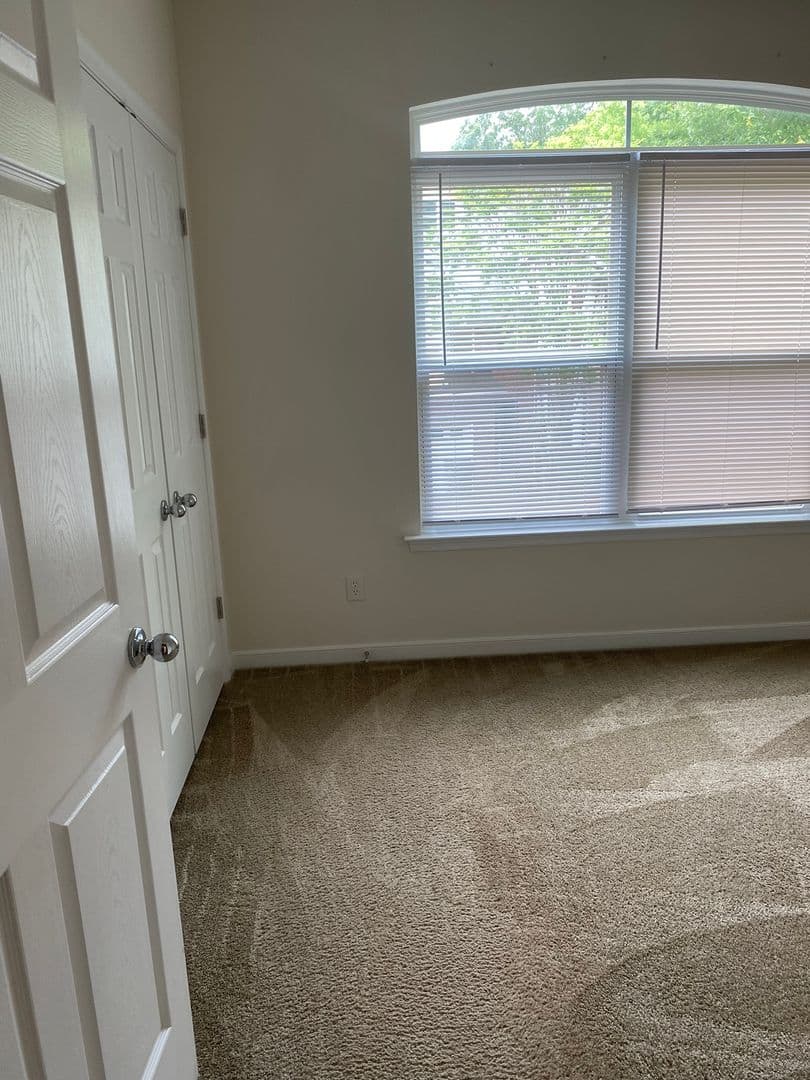 Newport News Apartment: 650 Stoney Creek Lane