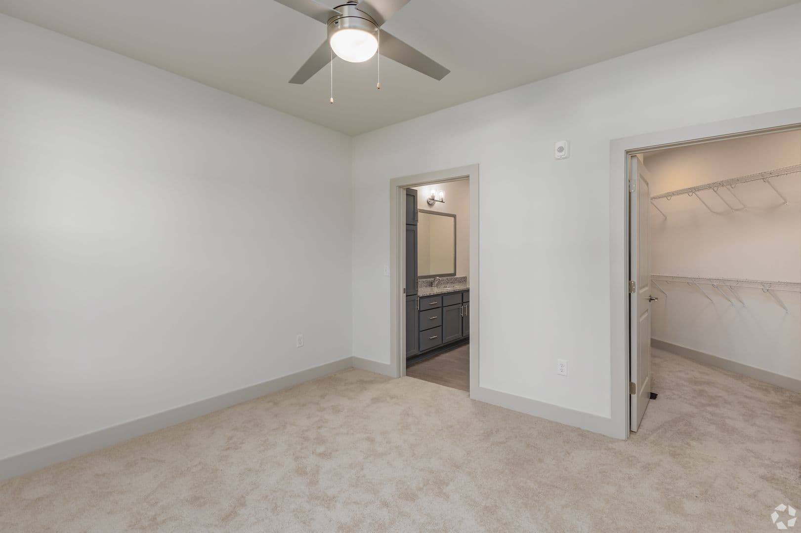Newport News Apartment: 2055 Stanford Lane