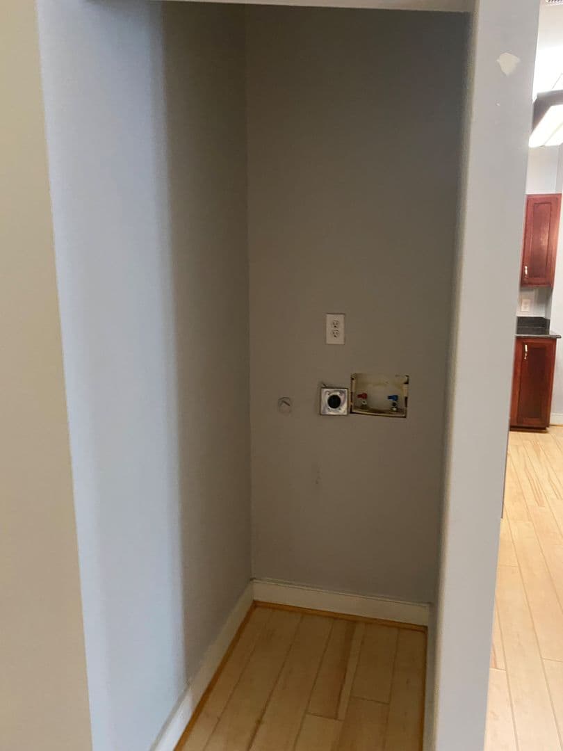 Portsmouth Apartment: 306 High Street