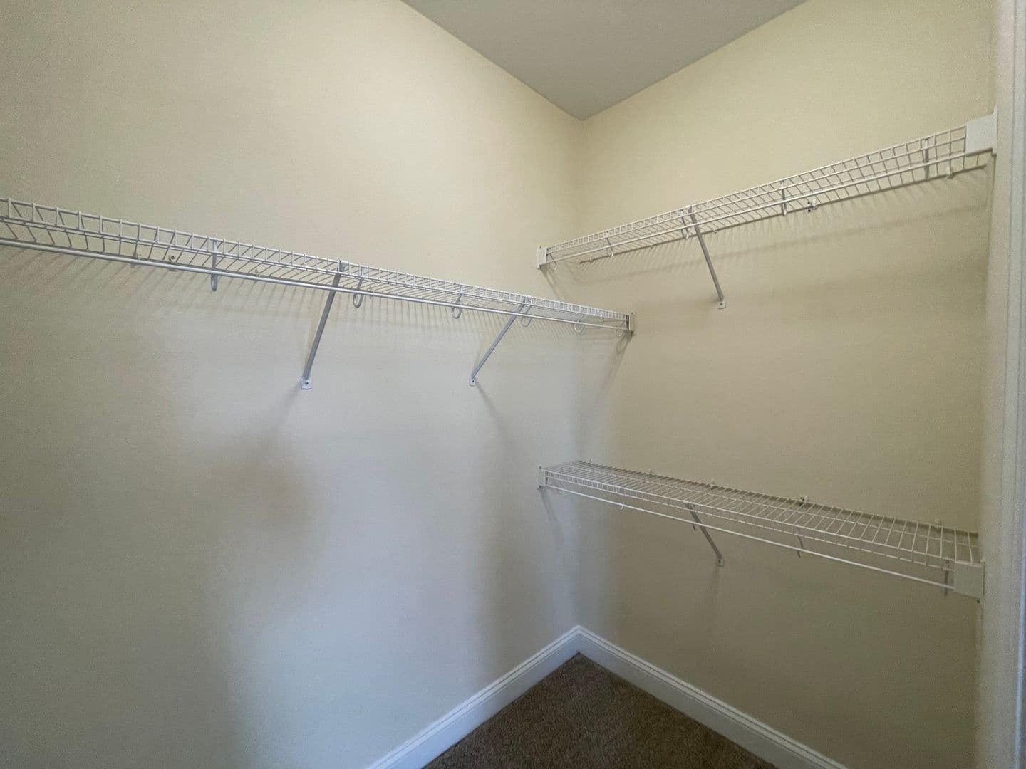 Virginia Beach Apartment: 4884 Travertine Ave