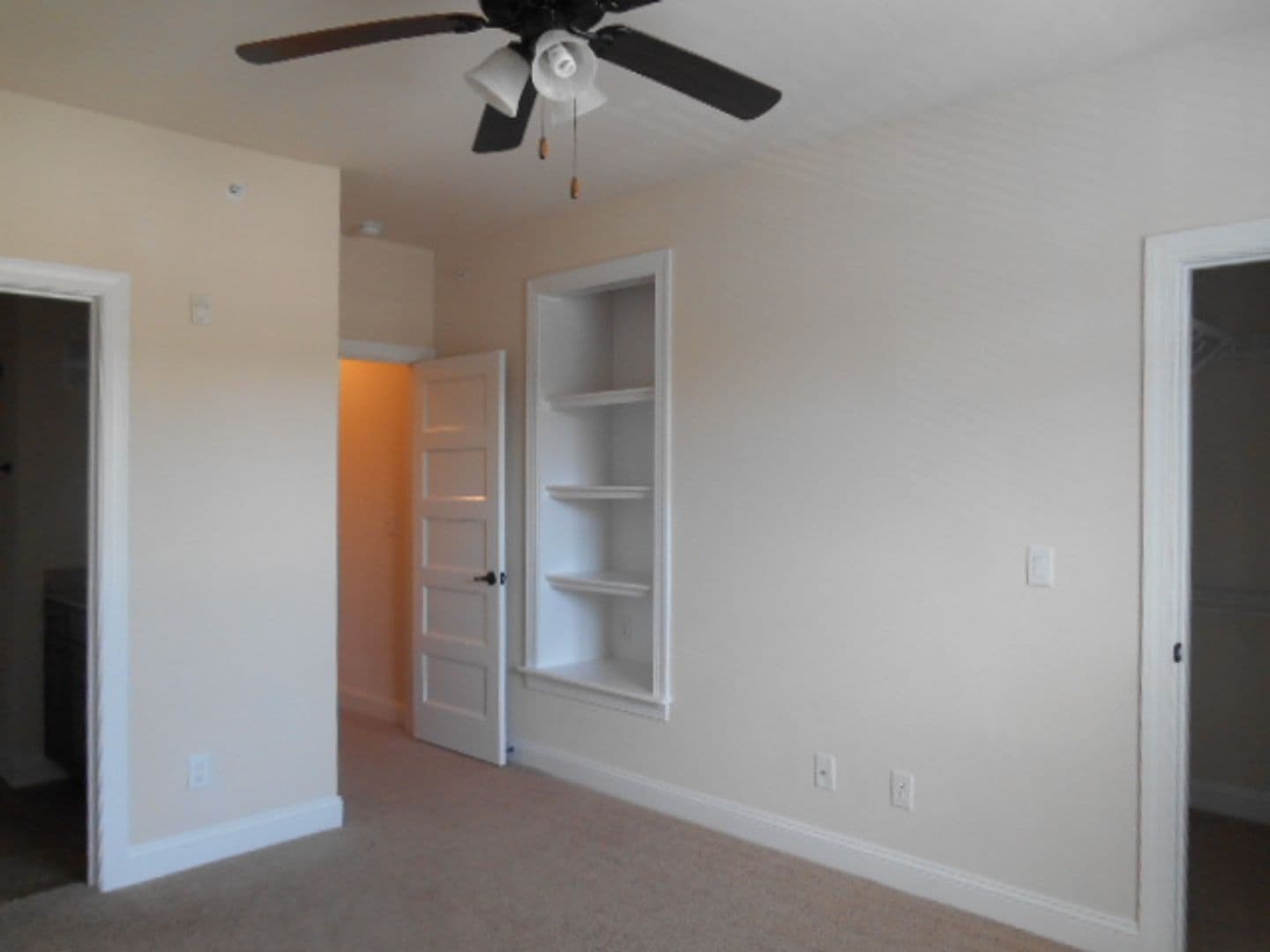 Hampton Apartment: 130 Semple Farm Road