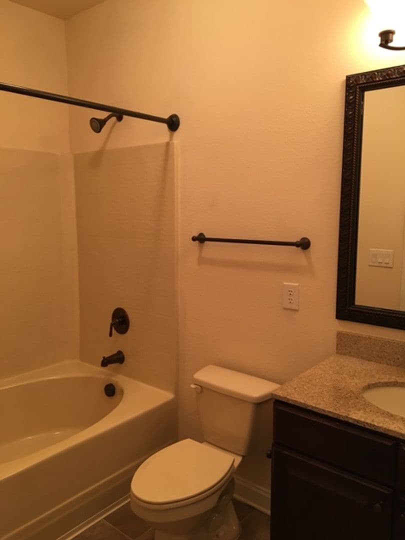 Hampton Apartment: 130 Semple Farm Road