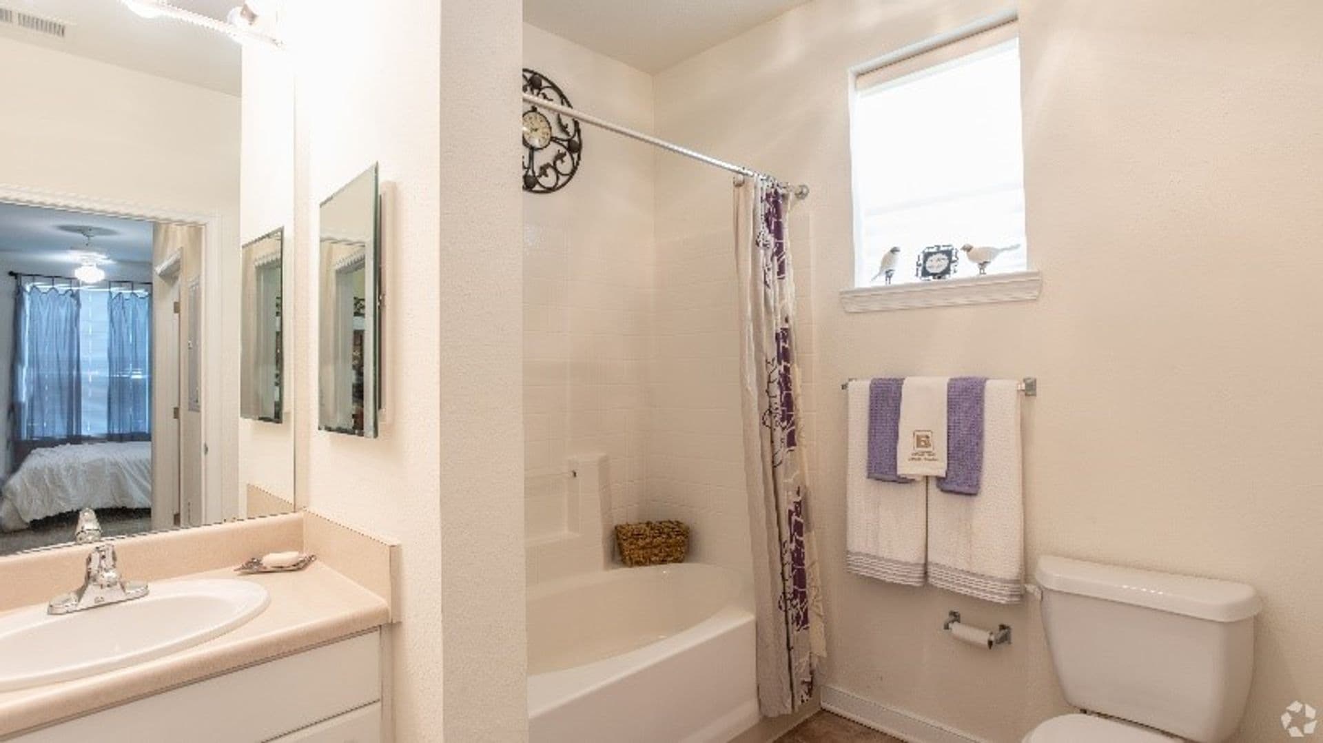 Newport News Apartment: 650 Stoney Creek Lane