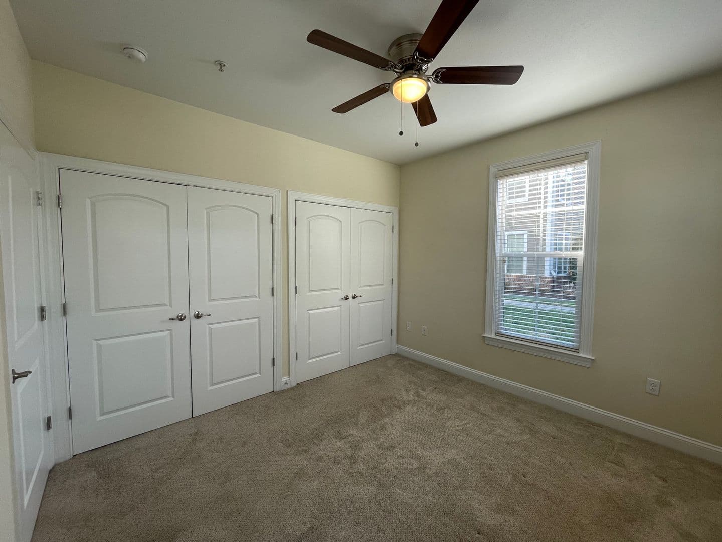 Virginia Beach Apartment: 4884 Travertine Ave