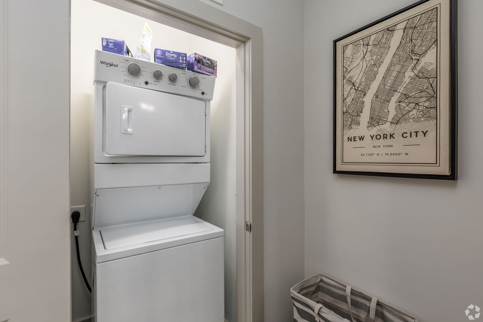 Newport News Apartment: 2055 Stanford Lane