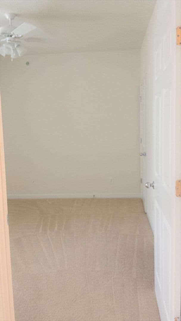 Newport News Apartment: 650 Stoney Creek Lane