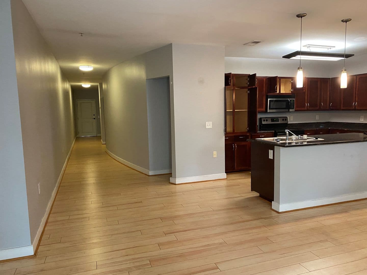 Portsmouth Apartment: 306 High Street