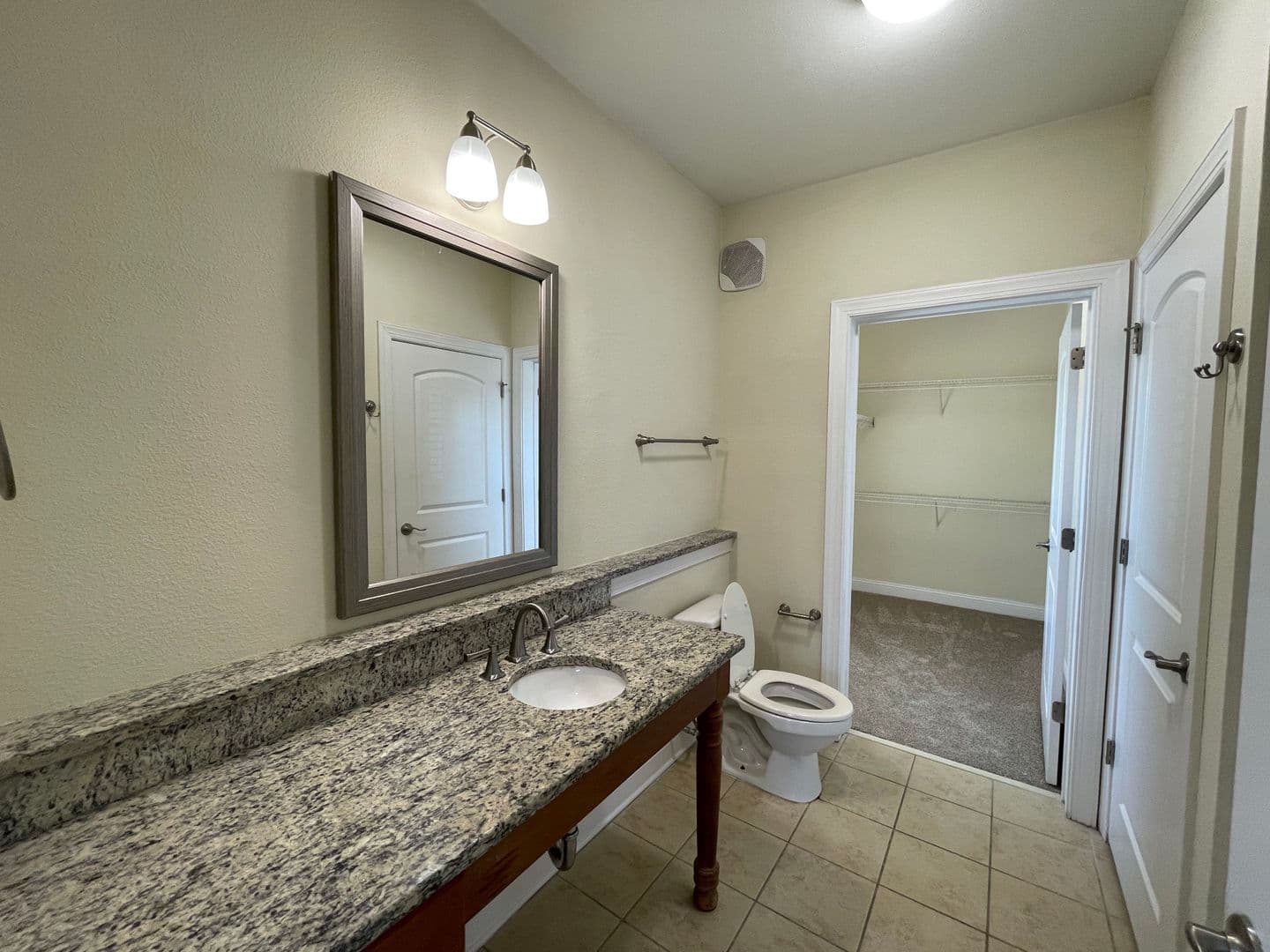 Virginia Beach Apartment: 4884 Travertine Ave