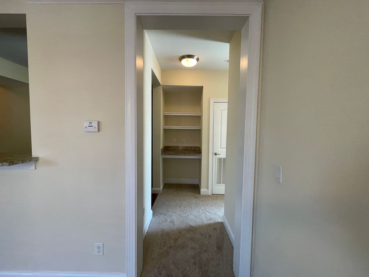 Virginia Beach Apartment: 4884 Travertine Ave