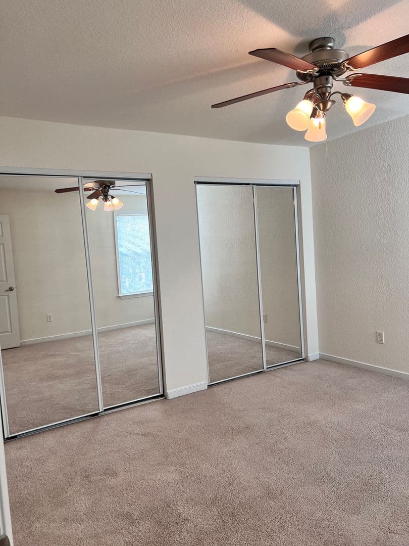 Newport News Apartment: 702 Bellow Way