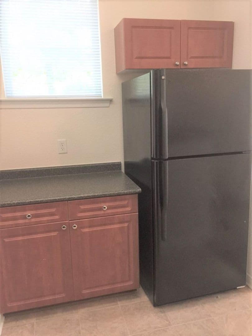 Newport News Apartment: 650 Stoney Creek Lane
