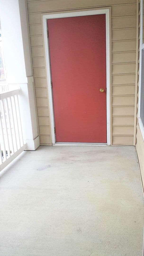 Newport News Apartment: 650 Stoney Creek Lane
