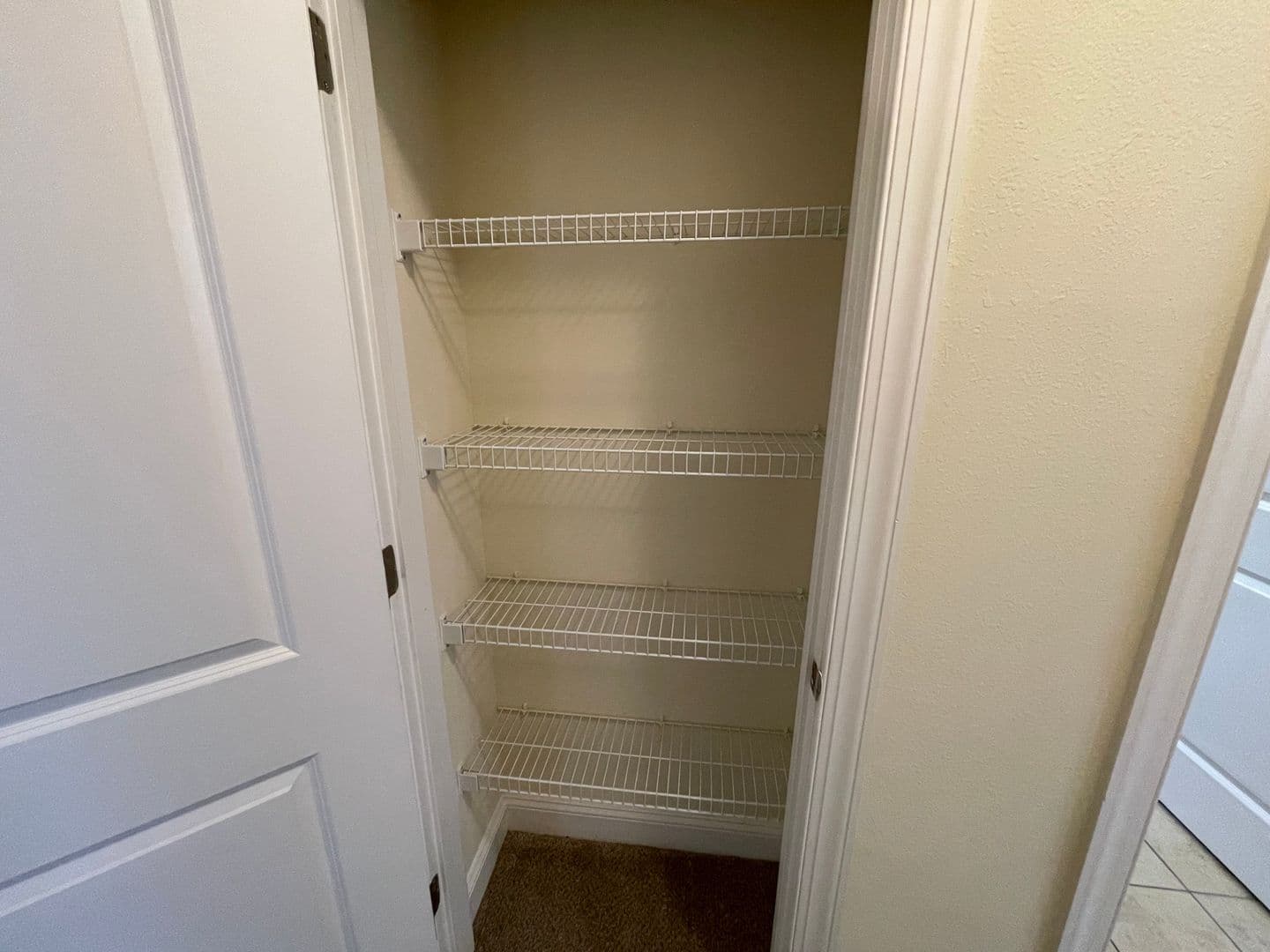 Virginia Beach Apartment: 4884 Travertine Ave