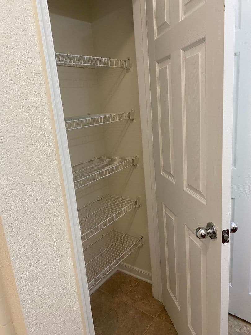 Newport News Apartment: 650 Stoney Creek Lane