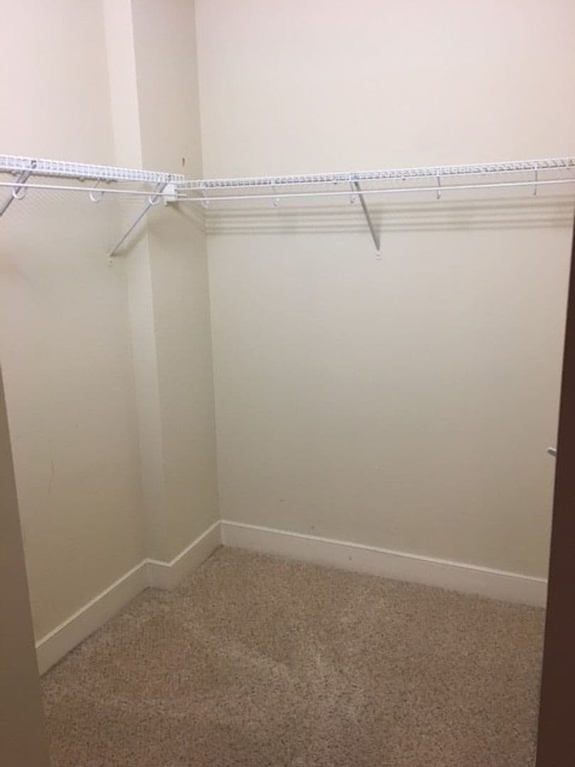 Portsmouth Apartment: 714 King Street