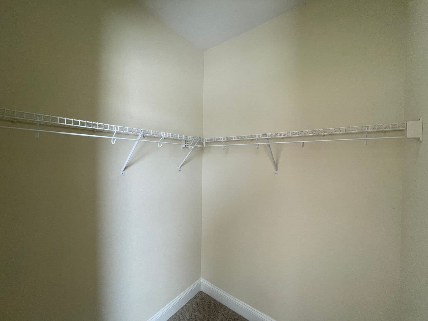 Virginia Beach Apartment: 4884 Travertine Ave