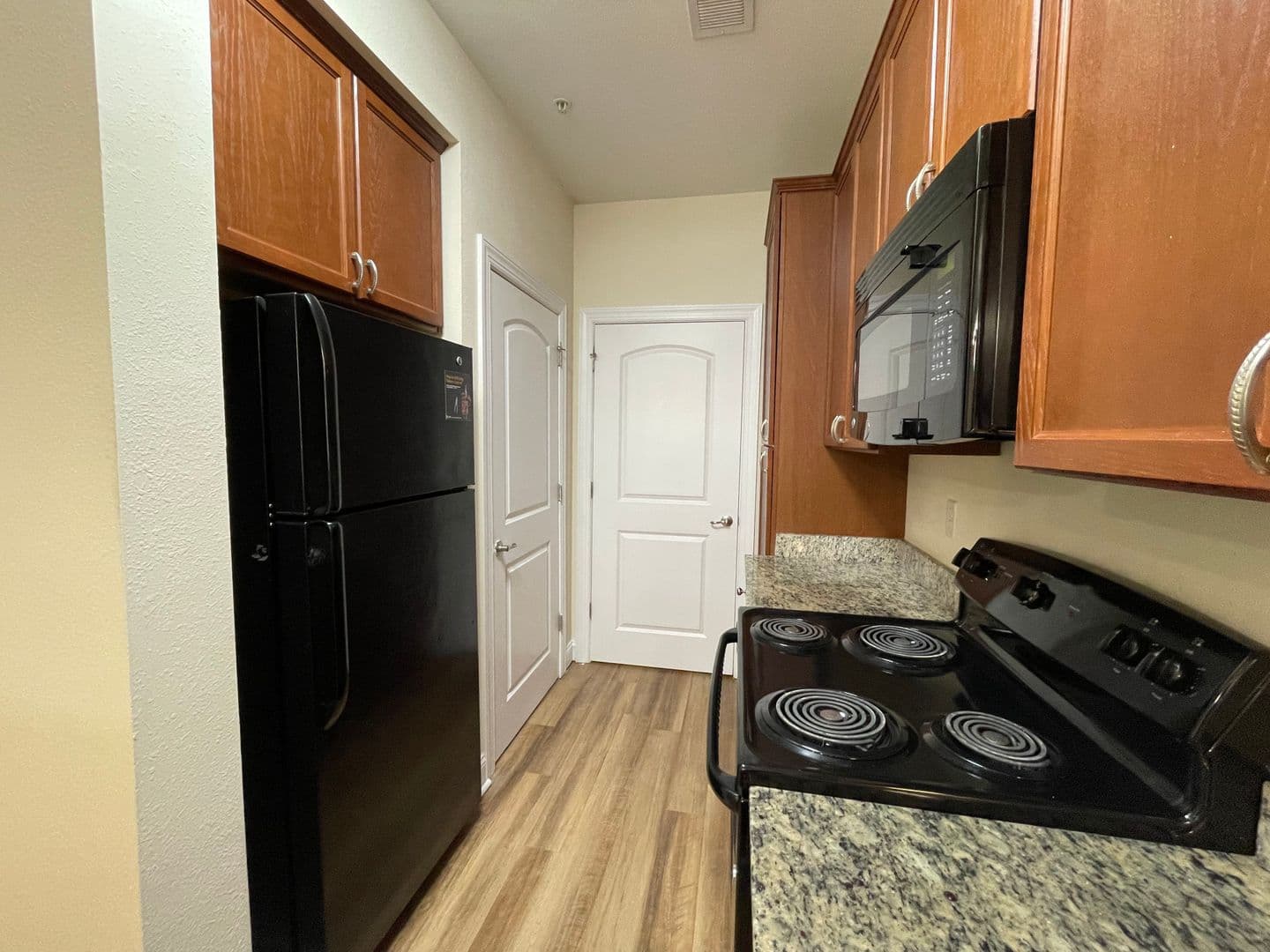 Virginia Beach Apartment: 4884 Travertine Ave
