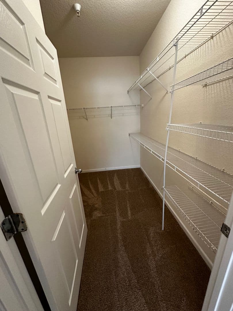 Newport News Apartment: 650 Stoney Creek Lane