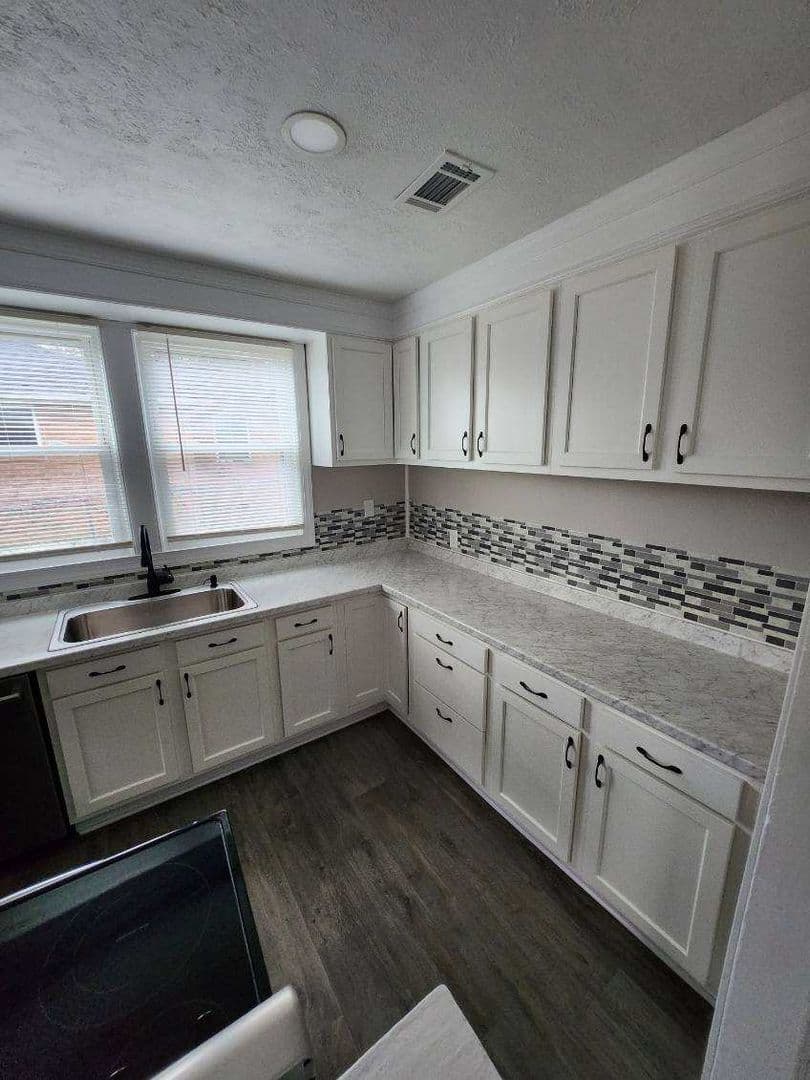 Cayce House: 2309 Westview Drive