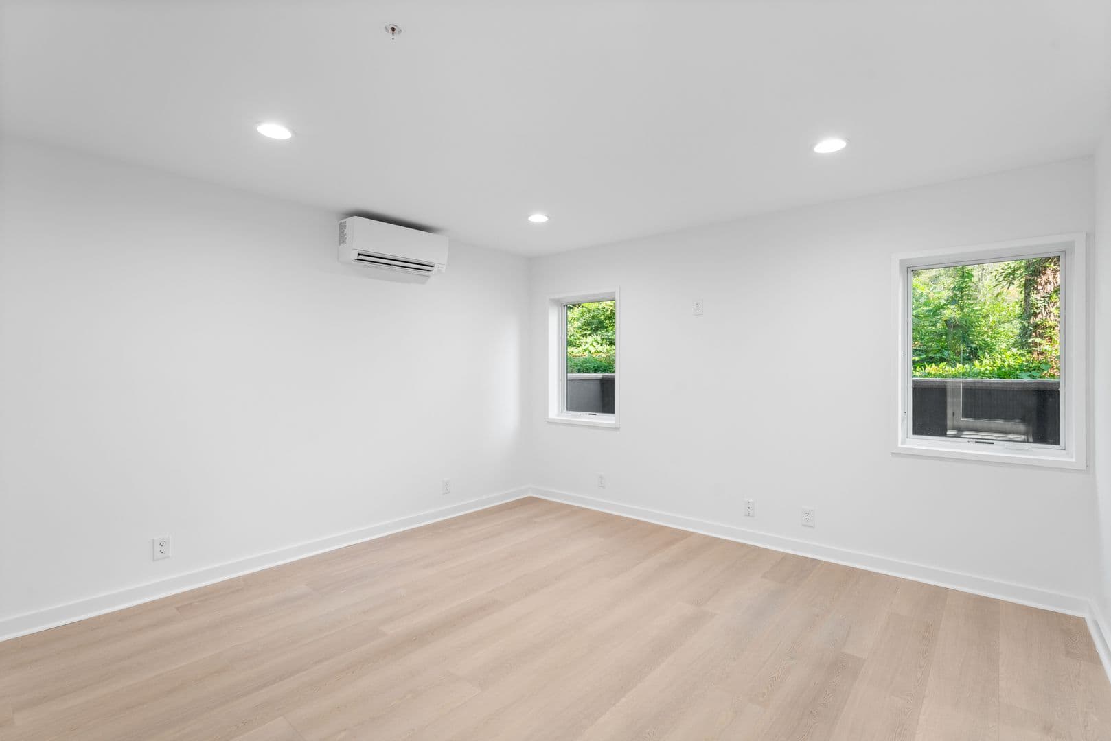 Charlottesville Apartment: 1411 Chesapeake Street