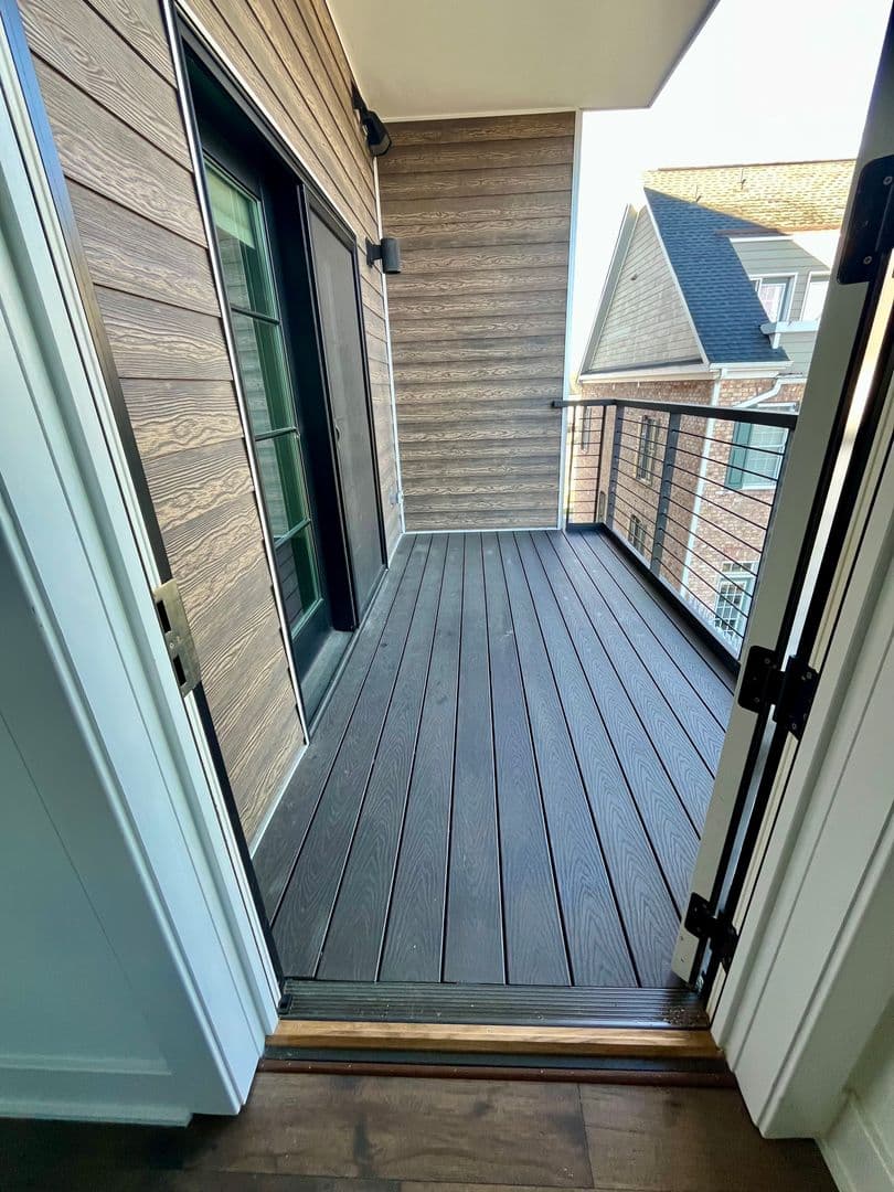 Crozet Apartment: 5405 Ashlar Ave.