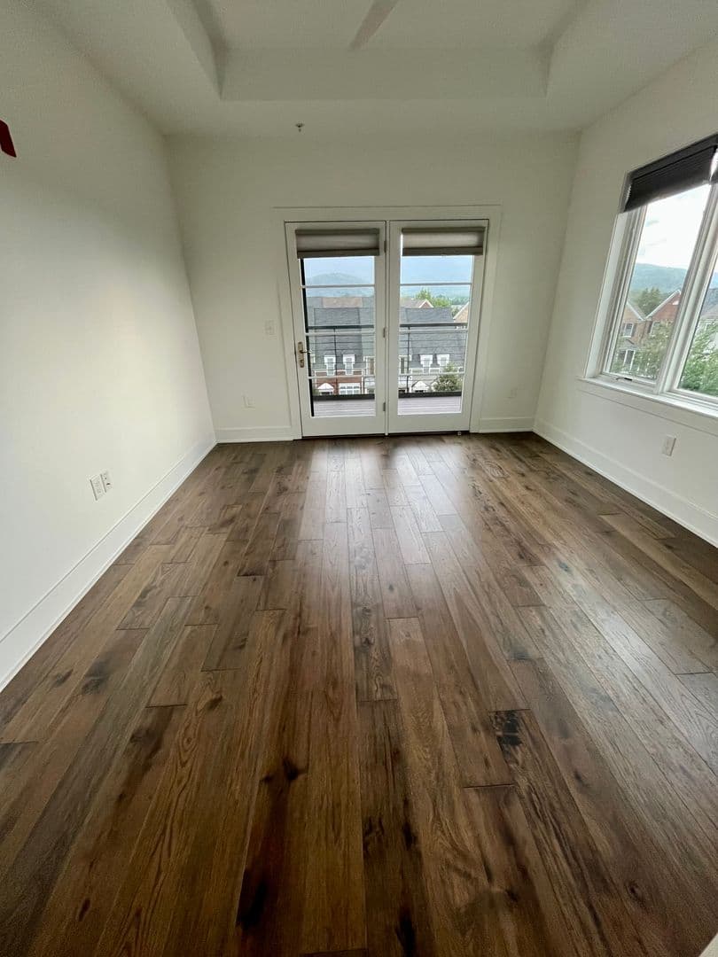 Crozet Apartment: 5405 Ashlar Ave.