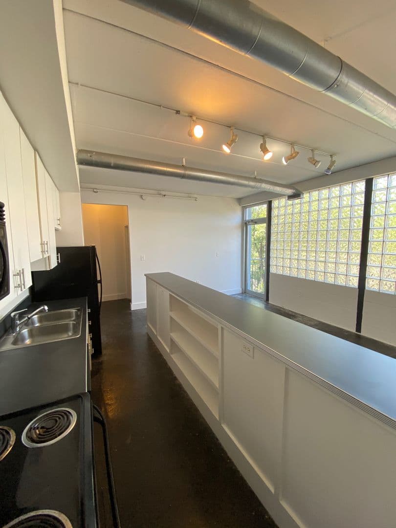 Charlottesville Apartment: 1605 Gordon Avenue